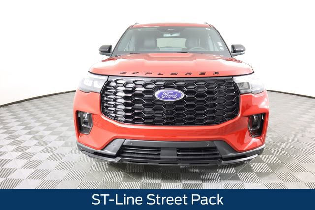 New 2026 Ford Explorer ST-Line w/ ST-Line Street Pack image 9
