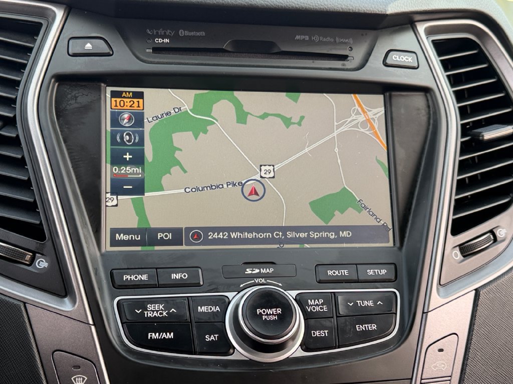Used 2013 Hyundai Santa Fe Sport 2.0T w/ Technology Pkg FWD image 19