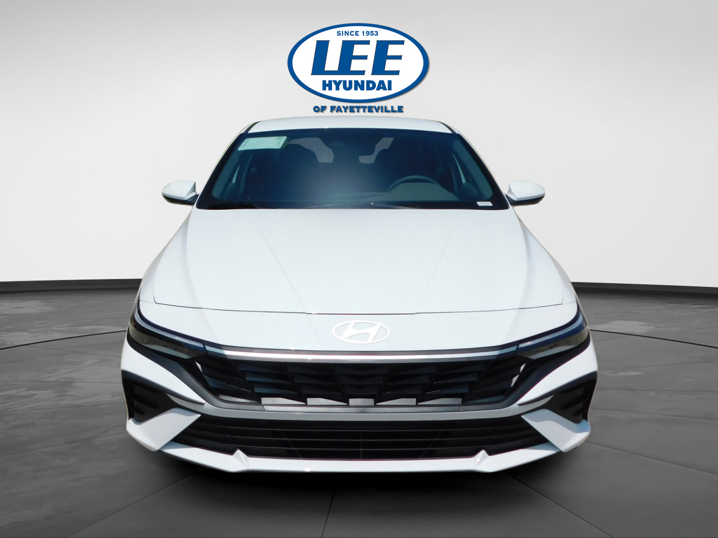 Certified 2025 Hyundai Elantra SE FWD image 8