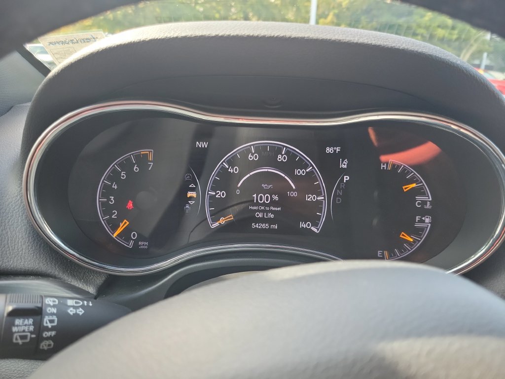 Used 2021 Jeep Grand Cherokee Laredo X RWD image 32
