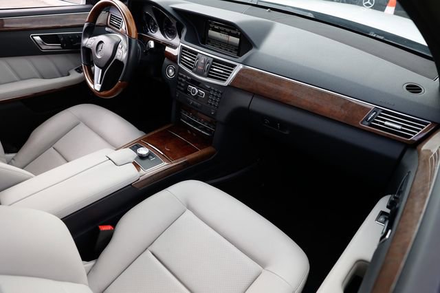 Used 2013 Mercedes-Benz E 350 4MATIC Wagon image 19