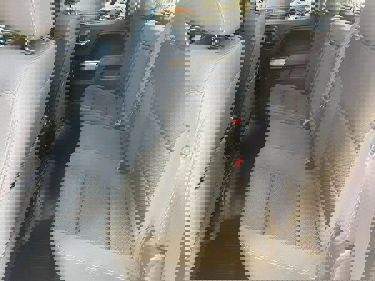 Used 2017 Chevrolet Silverado 1500 LT w/ All Star Edition image 18