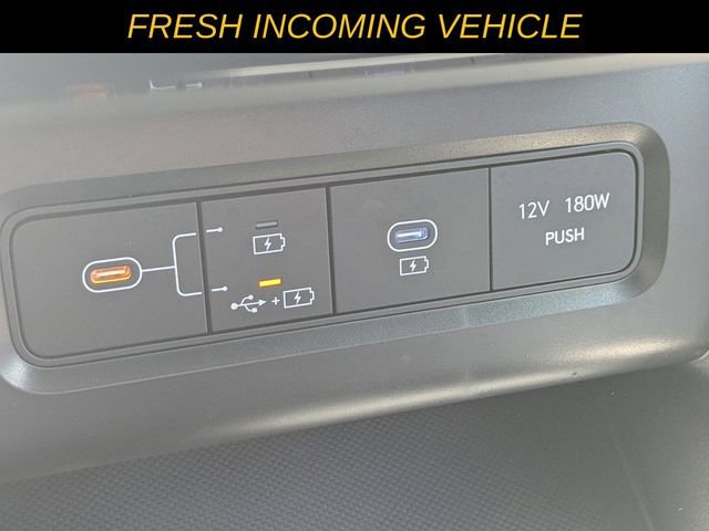 Used 2025 Hyundai Tucson Limited image 18