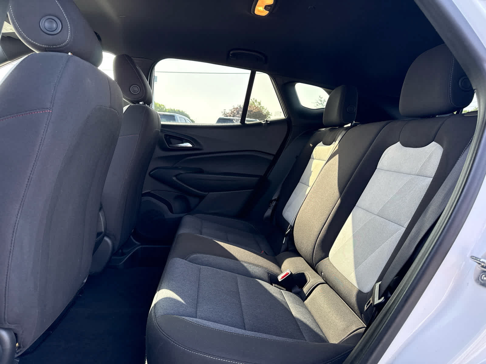 Certified 2024 Chevrolet Trax RS FWD image 20