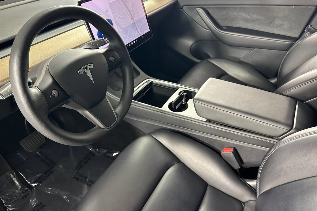 Used 2021 Tesla Model Y Long Range AWD/4WD image 10