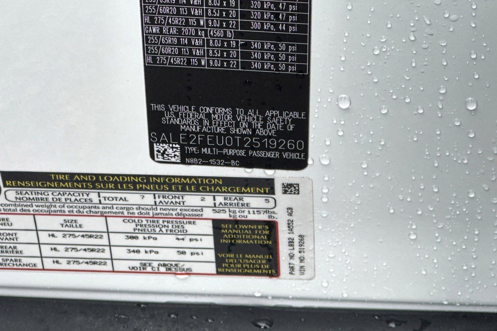 New 2026 Land Rover Defender 130 X-Dynamic SE image 17