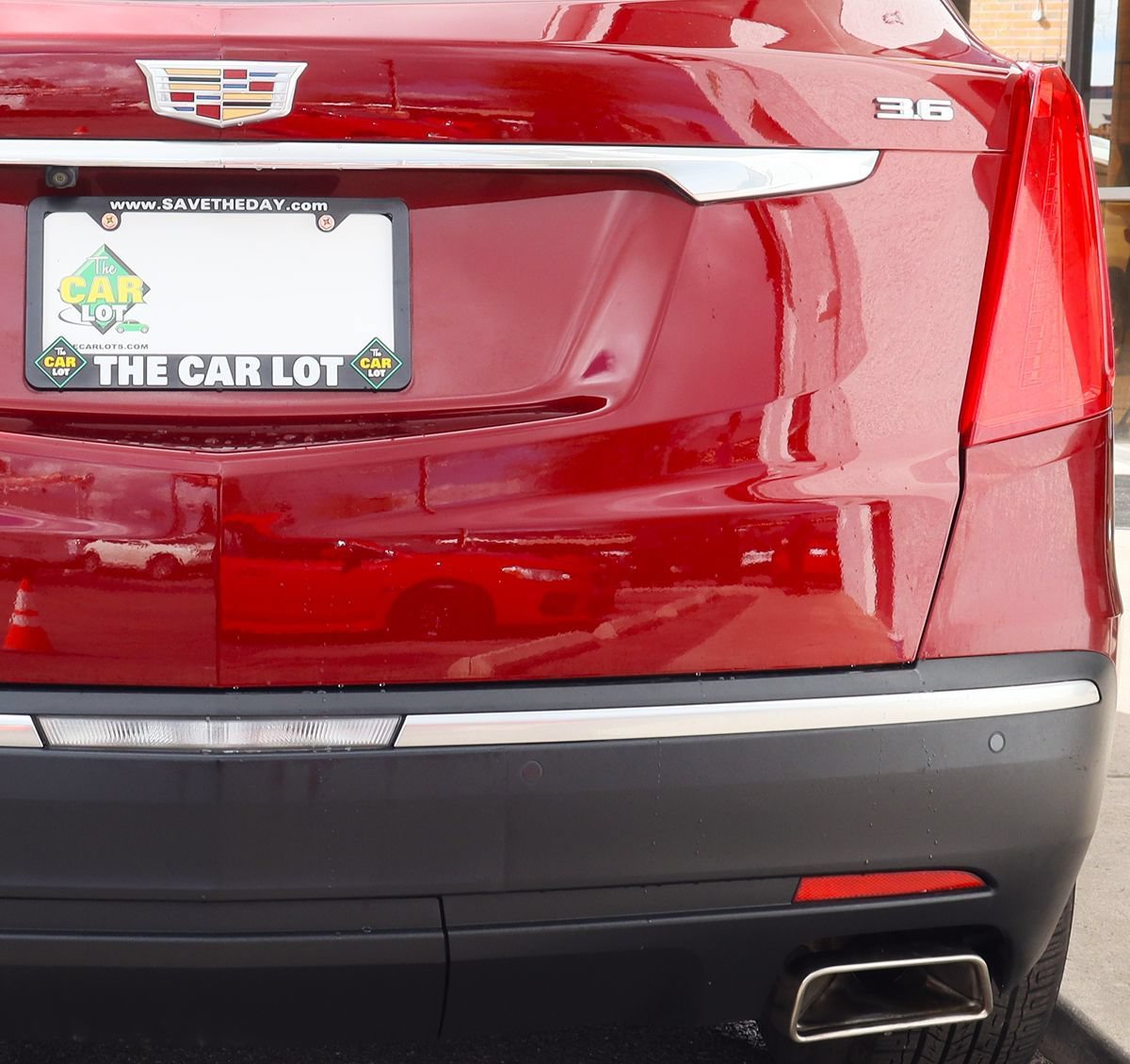 Used 2017 Cadillac XT5 Luxury w/ Driver Awareness Package FWD image 20