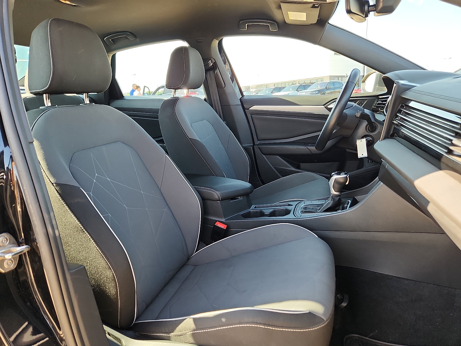 Certified 2025 Volkswagen Jetta Sport FWD image 14