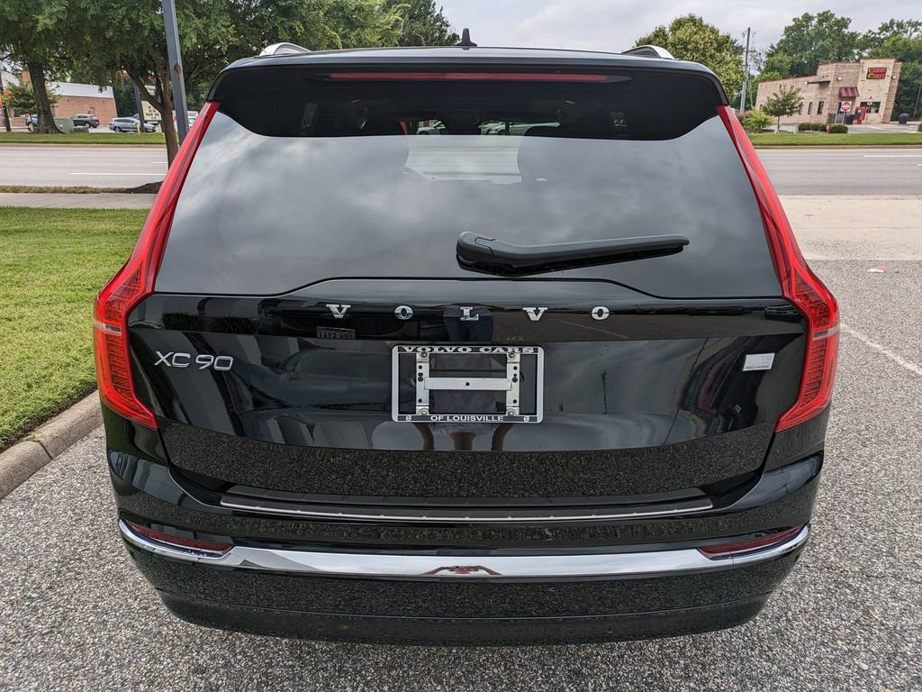Certified 2023 Volvo XC90 T8 Plus w/ Protection Package Premier image 5