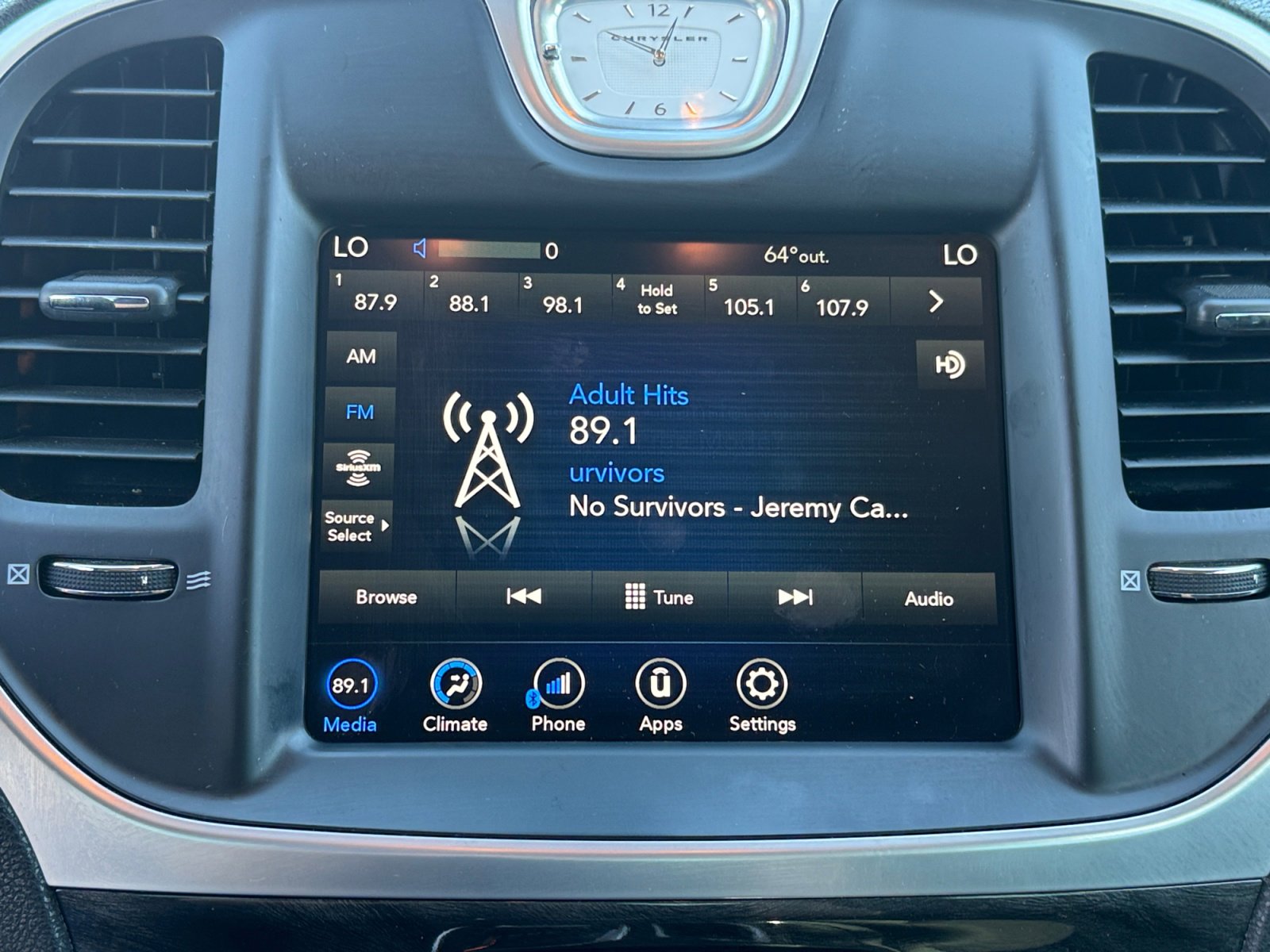 Certified 2022 Chrysler 300 Touring image 23