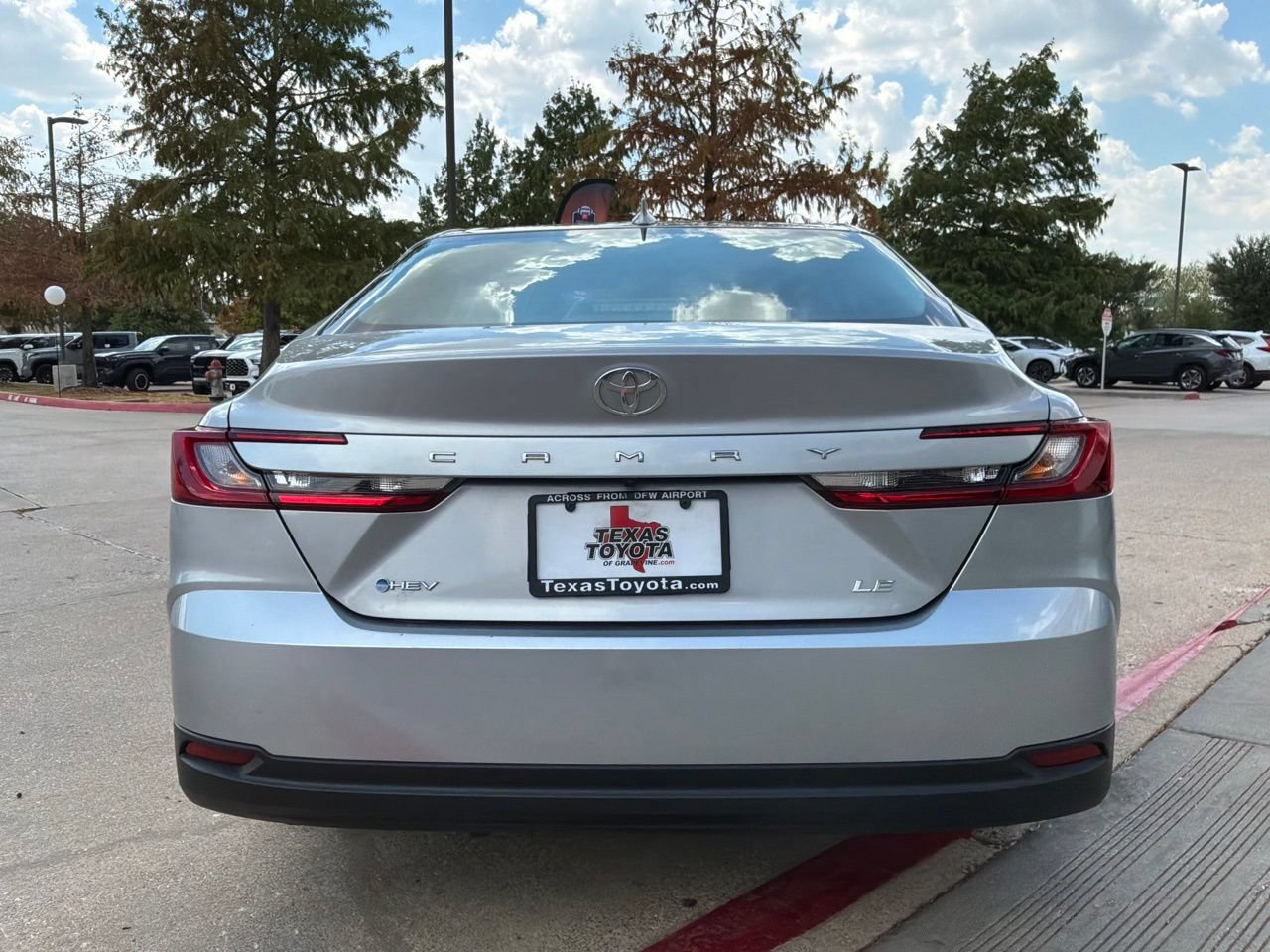 Used 2026 Toyota Camry LE FWD image 7