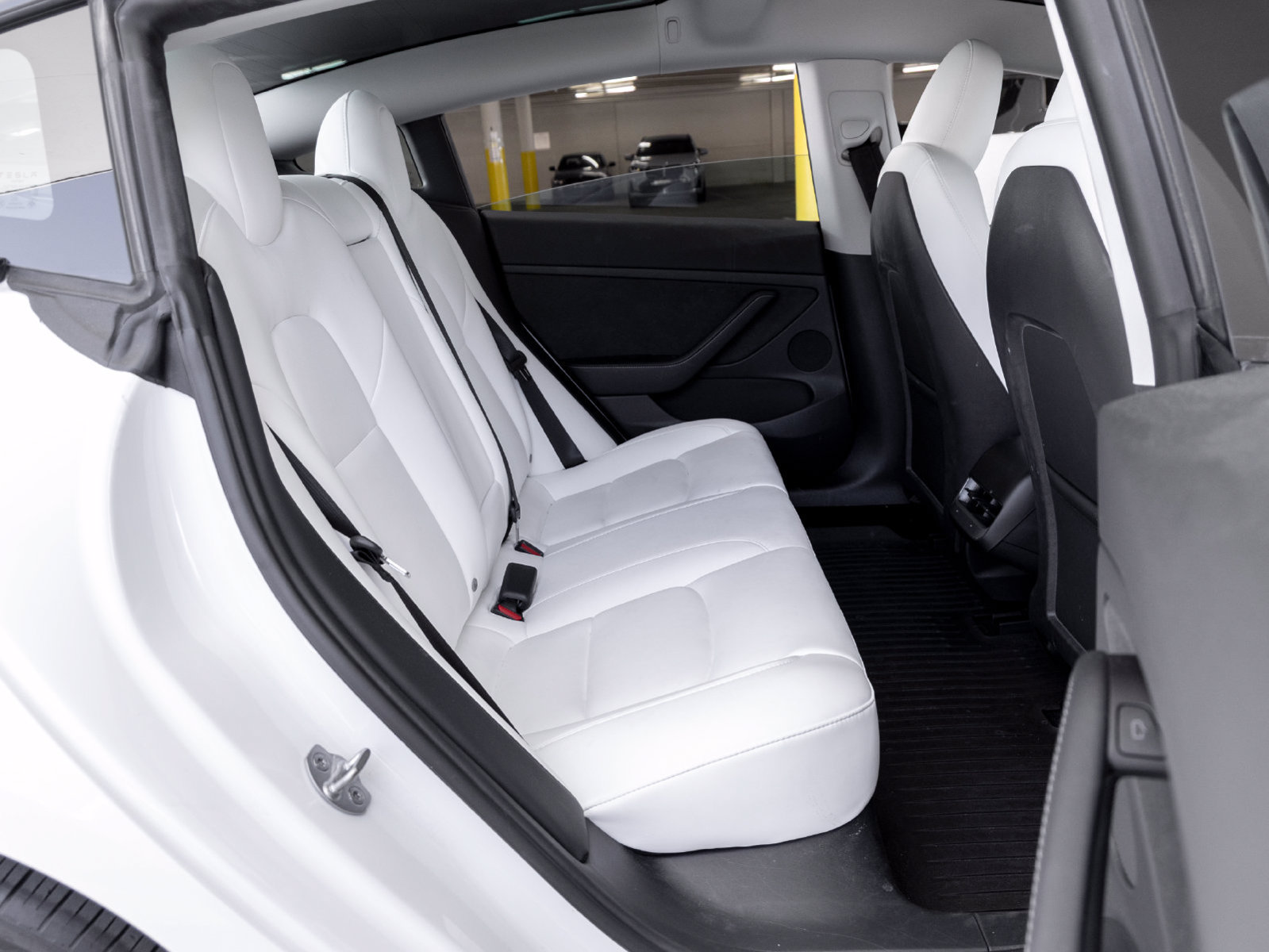 Used 2023 Tesla Model 3 Standard Range RWD image 23