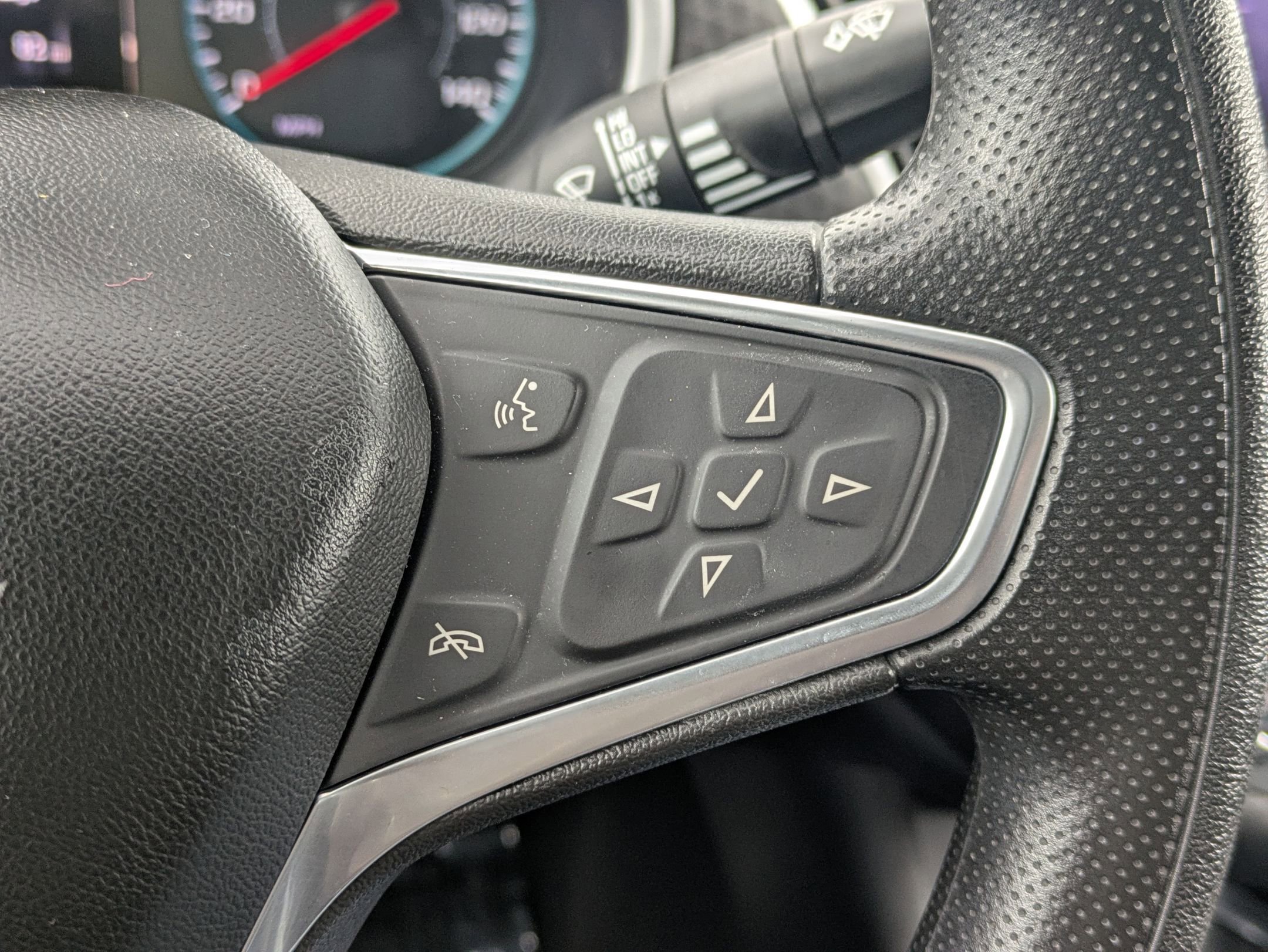 Used 2022 Chevrolet Malibu LT image 26