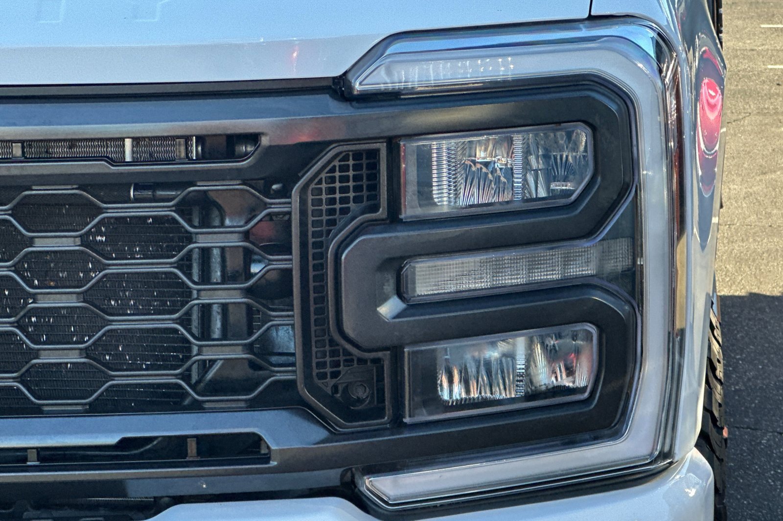 Used 2024 Ford F250 Lariat w/ Sport Appearance Package image 50