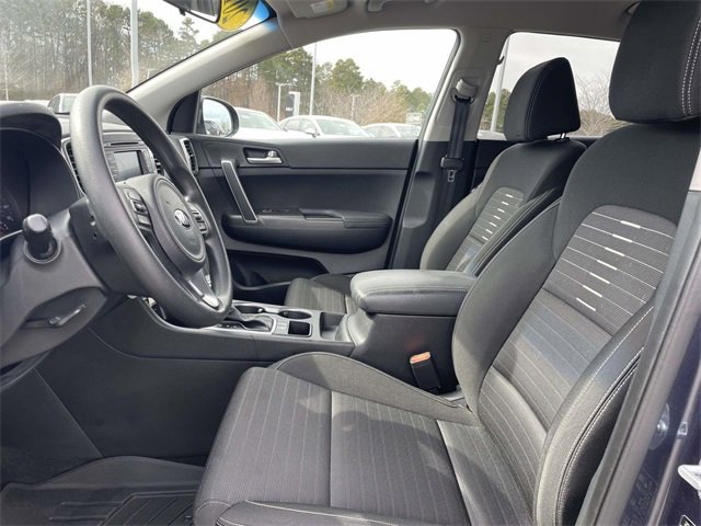 Used 2018 Kia Sportage LX image 3