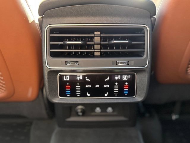 Certified 2025 Audi Q7 3.0T Premium Plus w/ Premium Plus Package AWD/4WD image 31