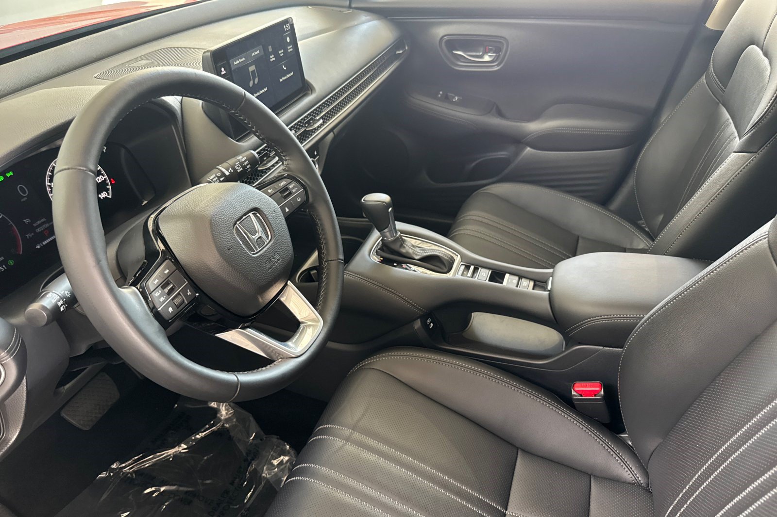 Used 2026 Honda HR-V EX-L image 11