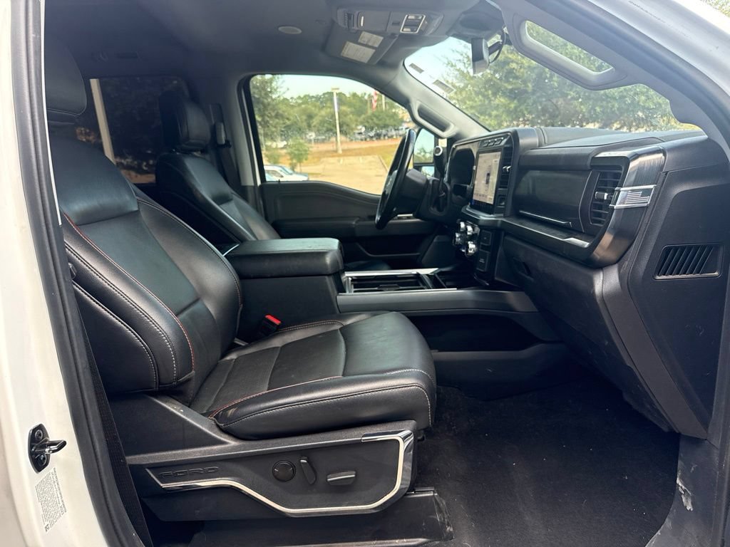 Used 2023 Ford F350 Lariat w/ Lariat Ultimate Package AWD/4WD image 12