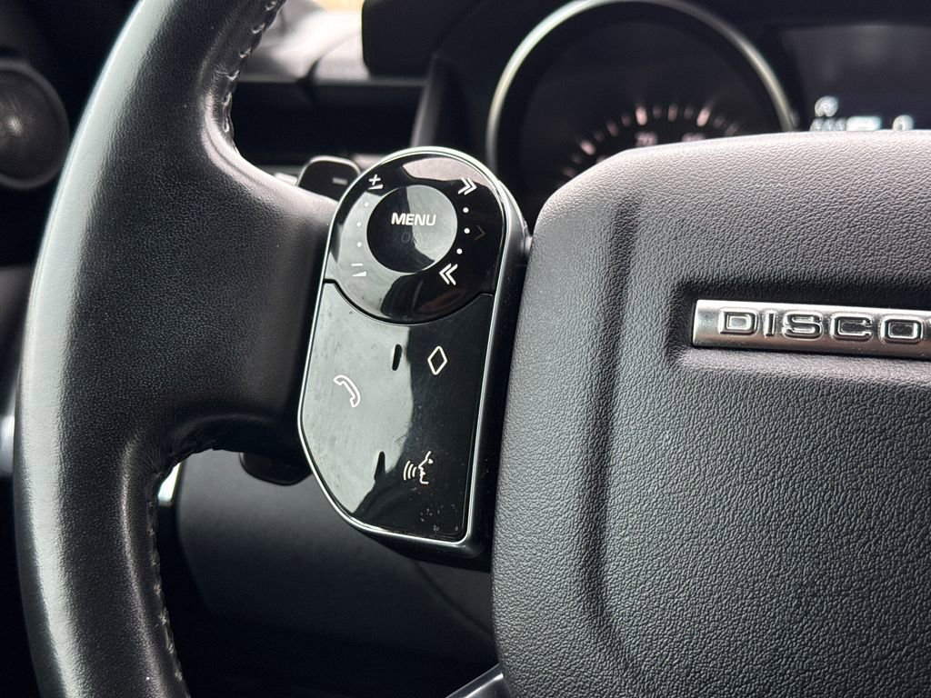 Used 2019 Land Rover Discovery SE AWD/4WD image 29