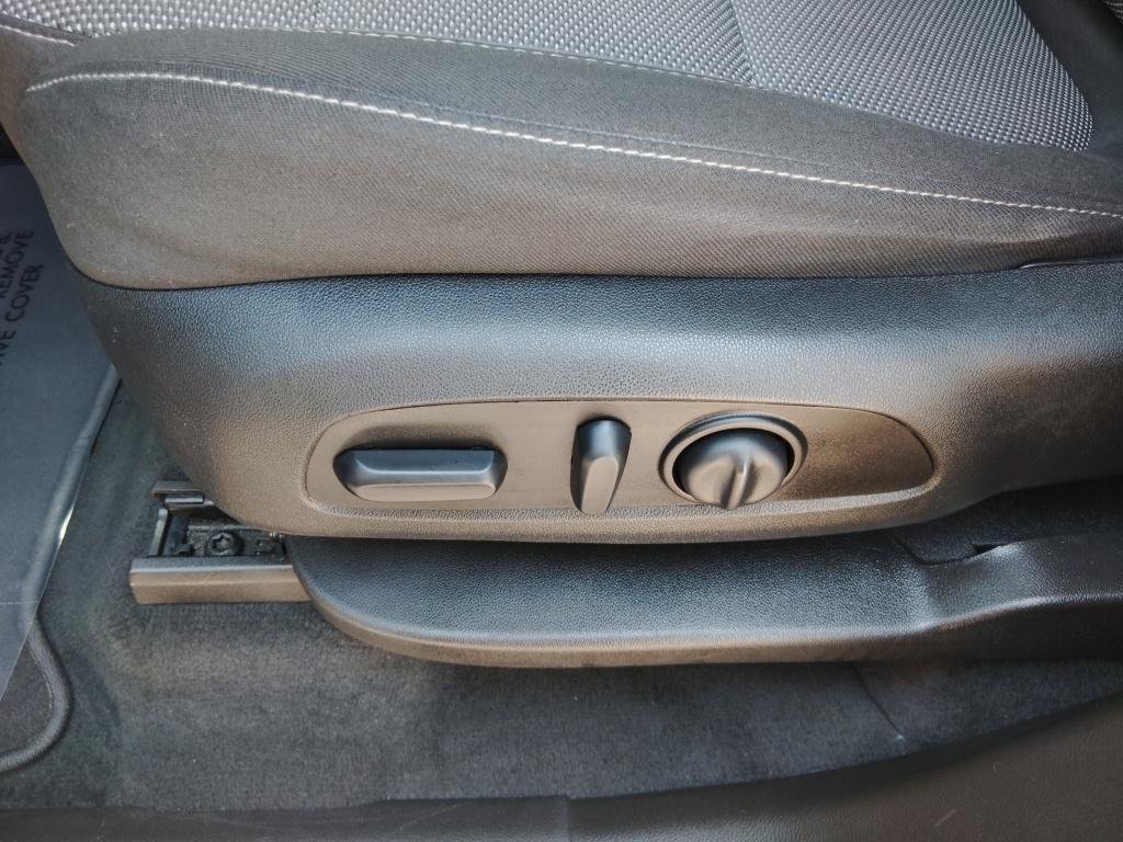 Used 2021 Chevrolet Traverse LT w/ LPO, Cargo Package AWD/4WD image 16
