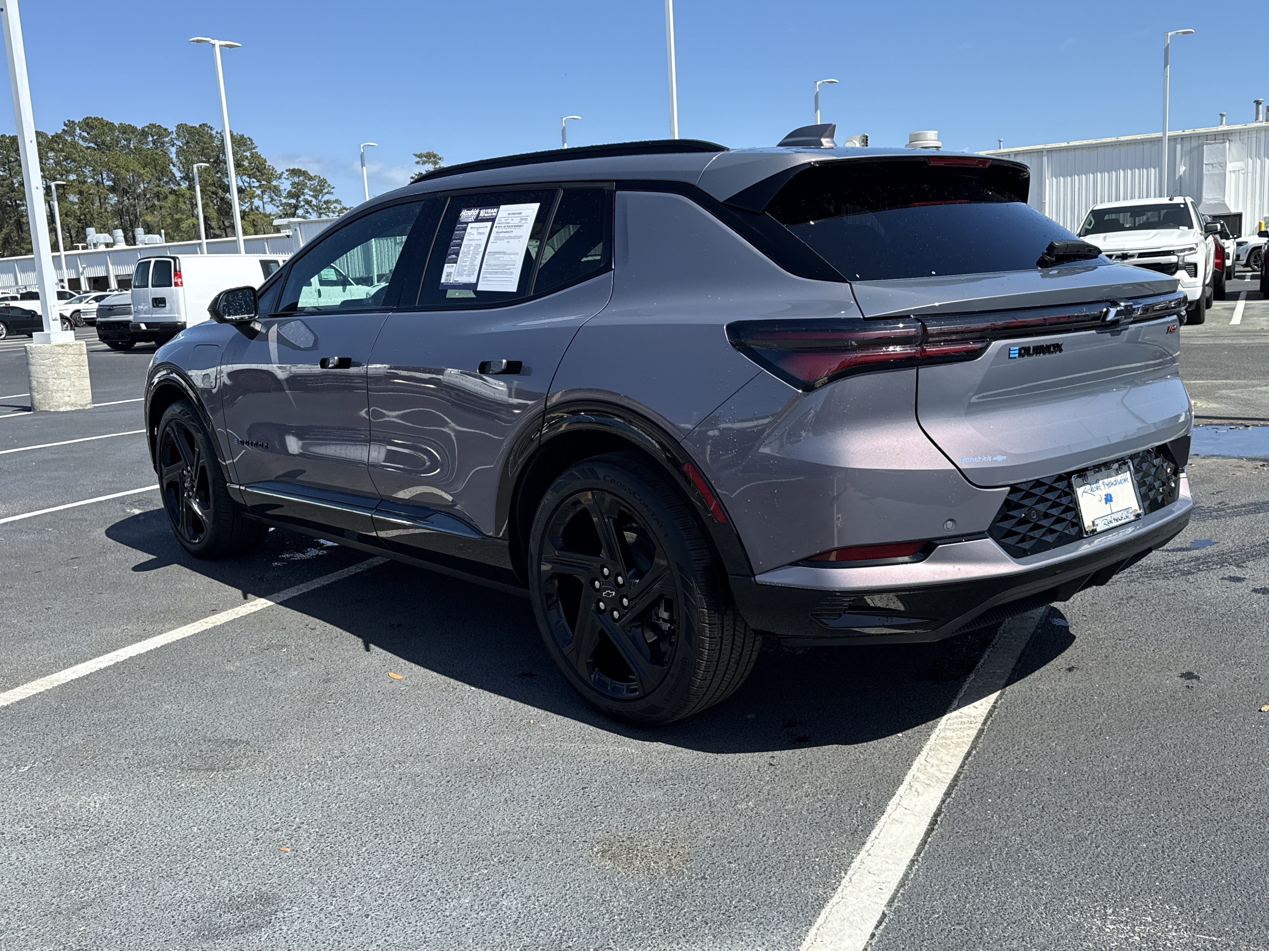 Used 2024 Chevrolet Equinox EV RS image 14