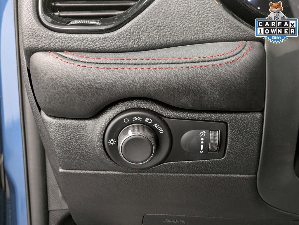 Used 2025 Dodge Durango GT AWD/4WD image 20