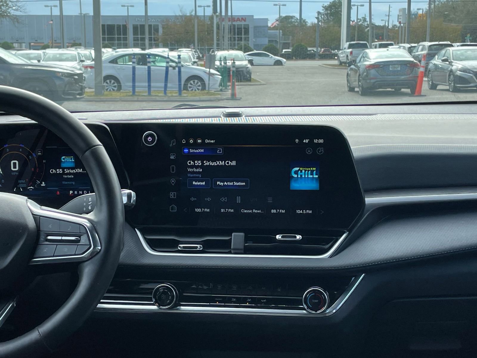 Used 2025 Chevrolet Equinox LT image 21