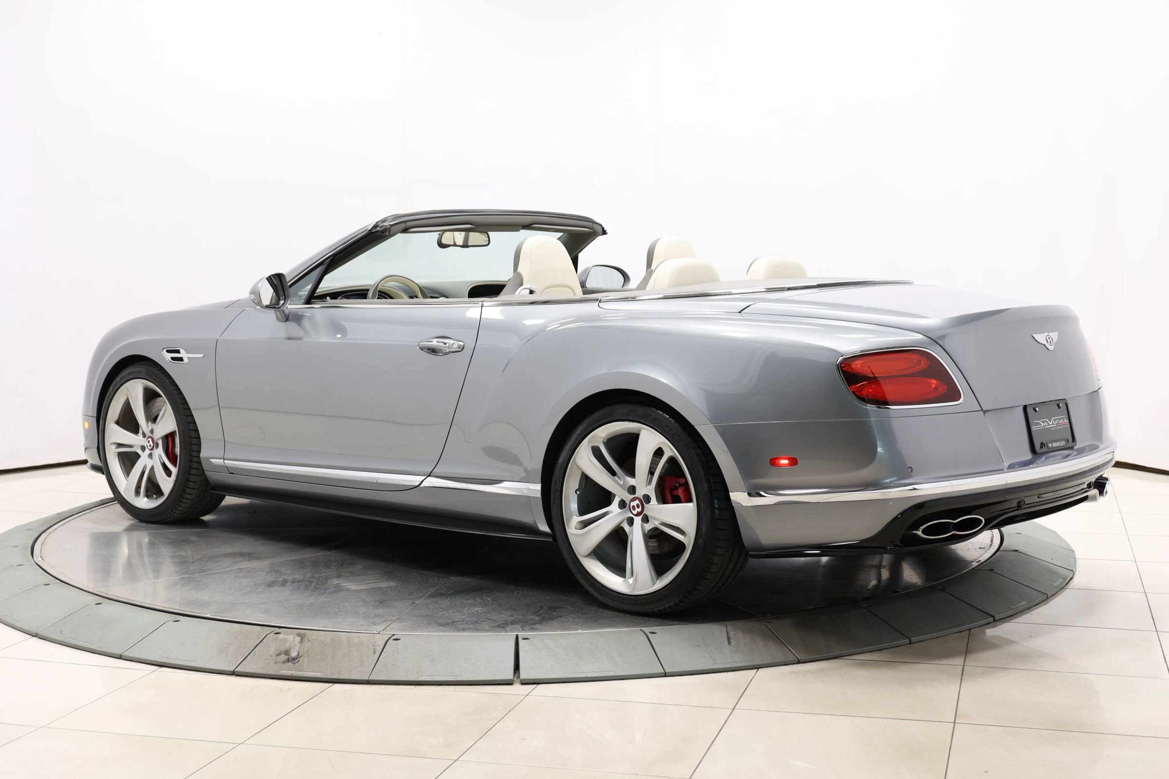 Used 2017 Bentley Continental GT V8 S AWD/4WD image 48