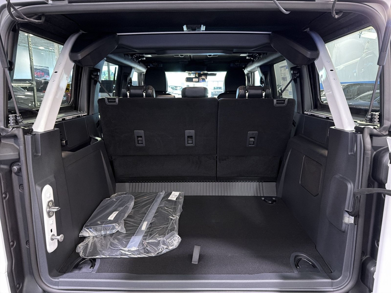 New 2026 Ford Bronco Outer Banks AWD/4WD image 31