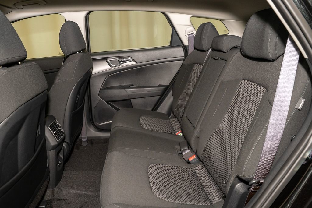 New 2026 Kia Sportage S image 9