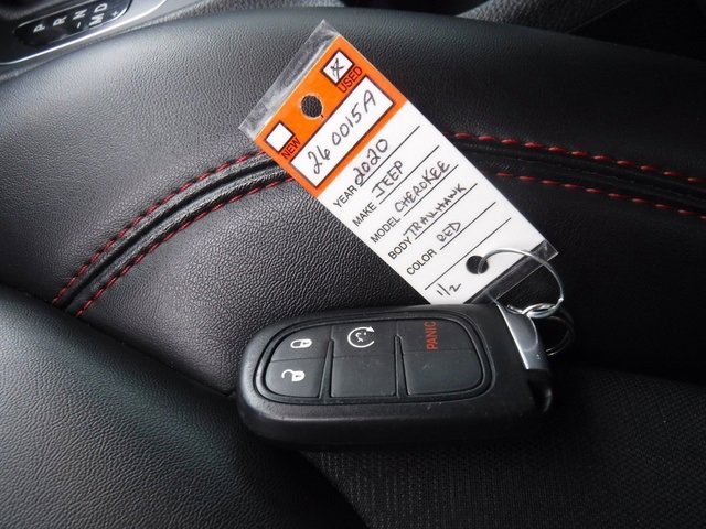 Used 2020 Jeep Cherokee Trailhawk w/ Cold Weather Group image 42