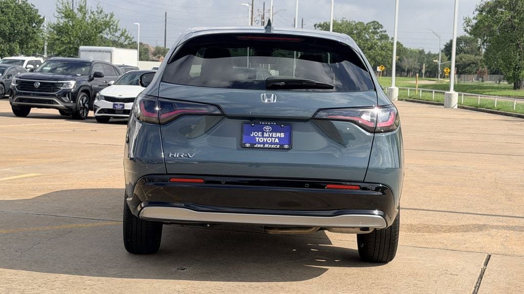 Used 2026 Honda HR-V EX-L image 8