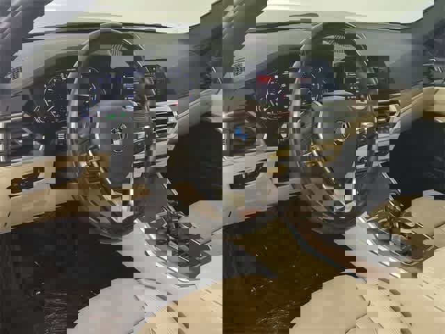 Used 2021 BMW 330i xDrive Sedan w/ Driving Assistance Package image 32