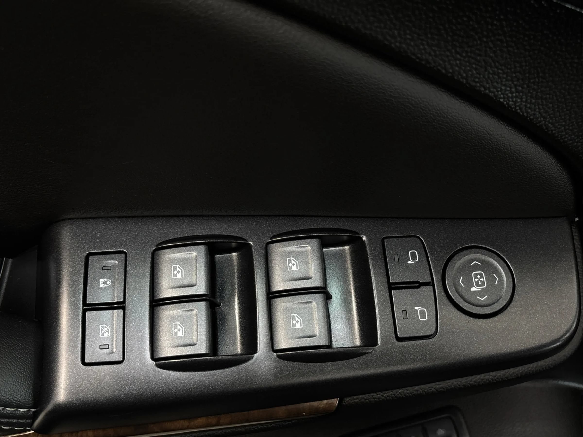 Used 2020 Chevrolet Tahoe LT AWD/4WD image 39