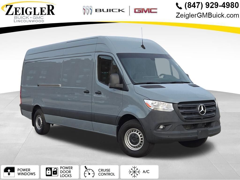Used 2023 Mercedes-Benz Sprinter 2500 image 1