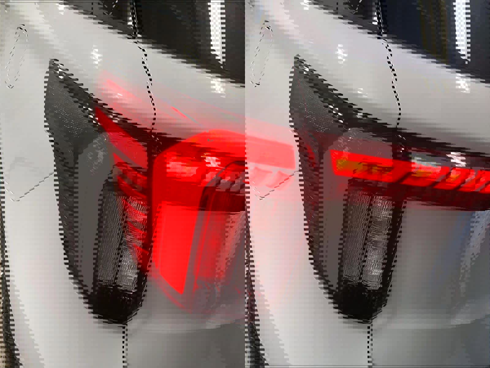 Used 2025 Ford Explorer Platinum w/ LUX Leather Package image 35