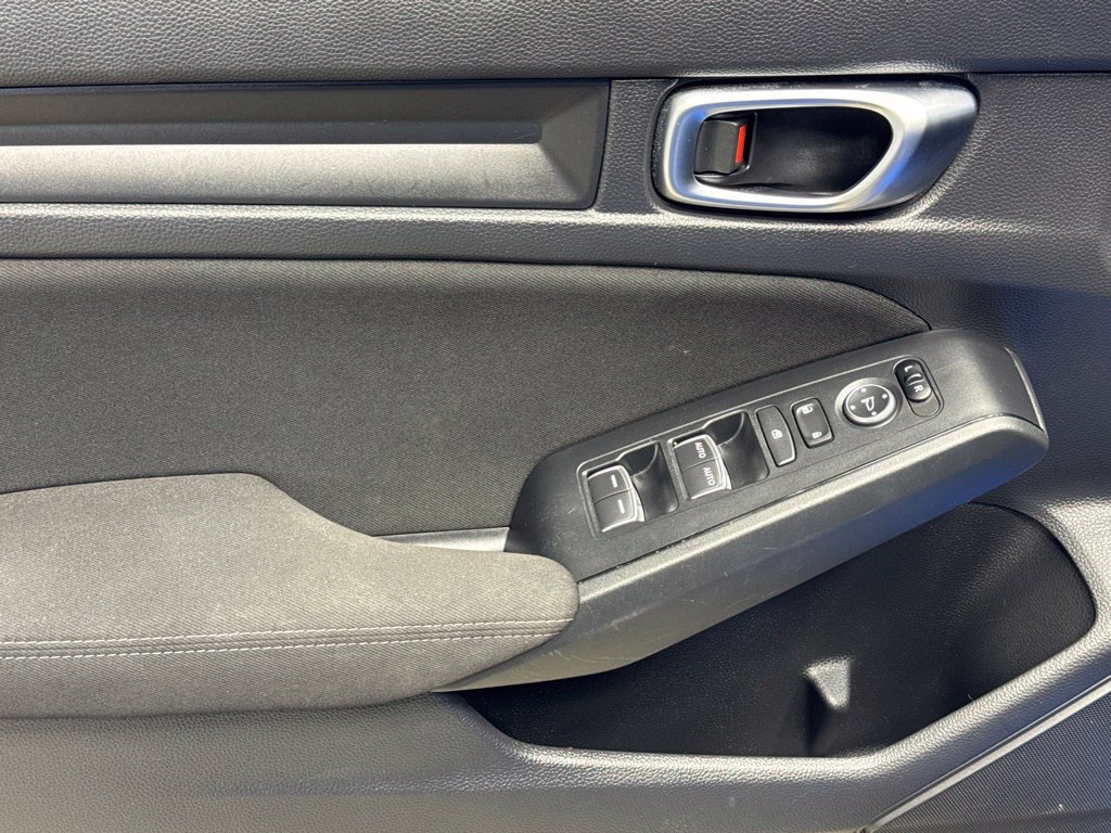 Used 2022 Honda Civic Sport image 8