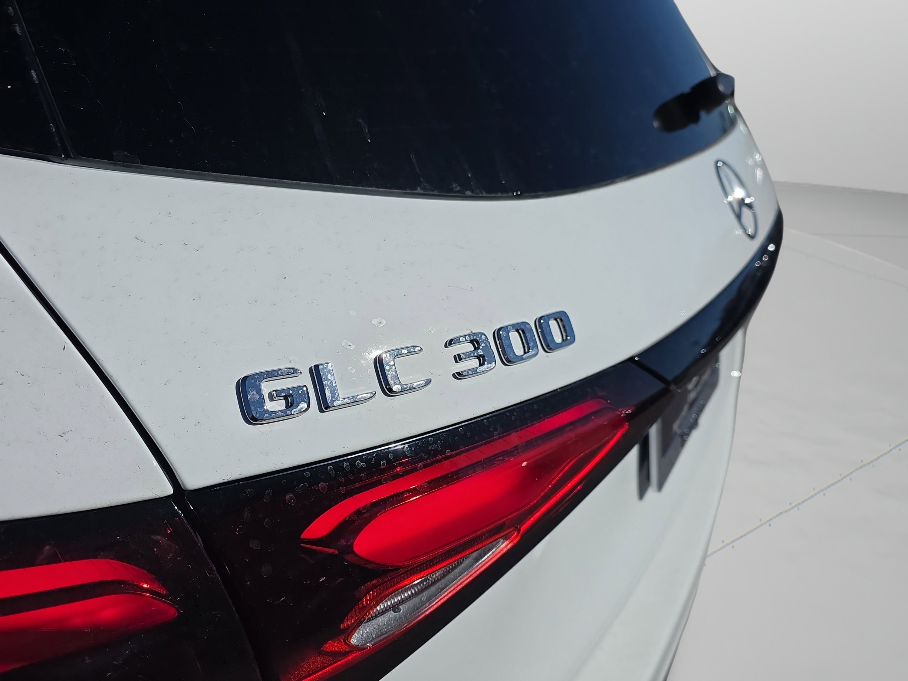 Used 2026 Mercedes-Benz GLC 300 image 24