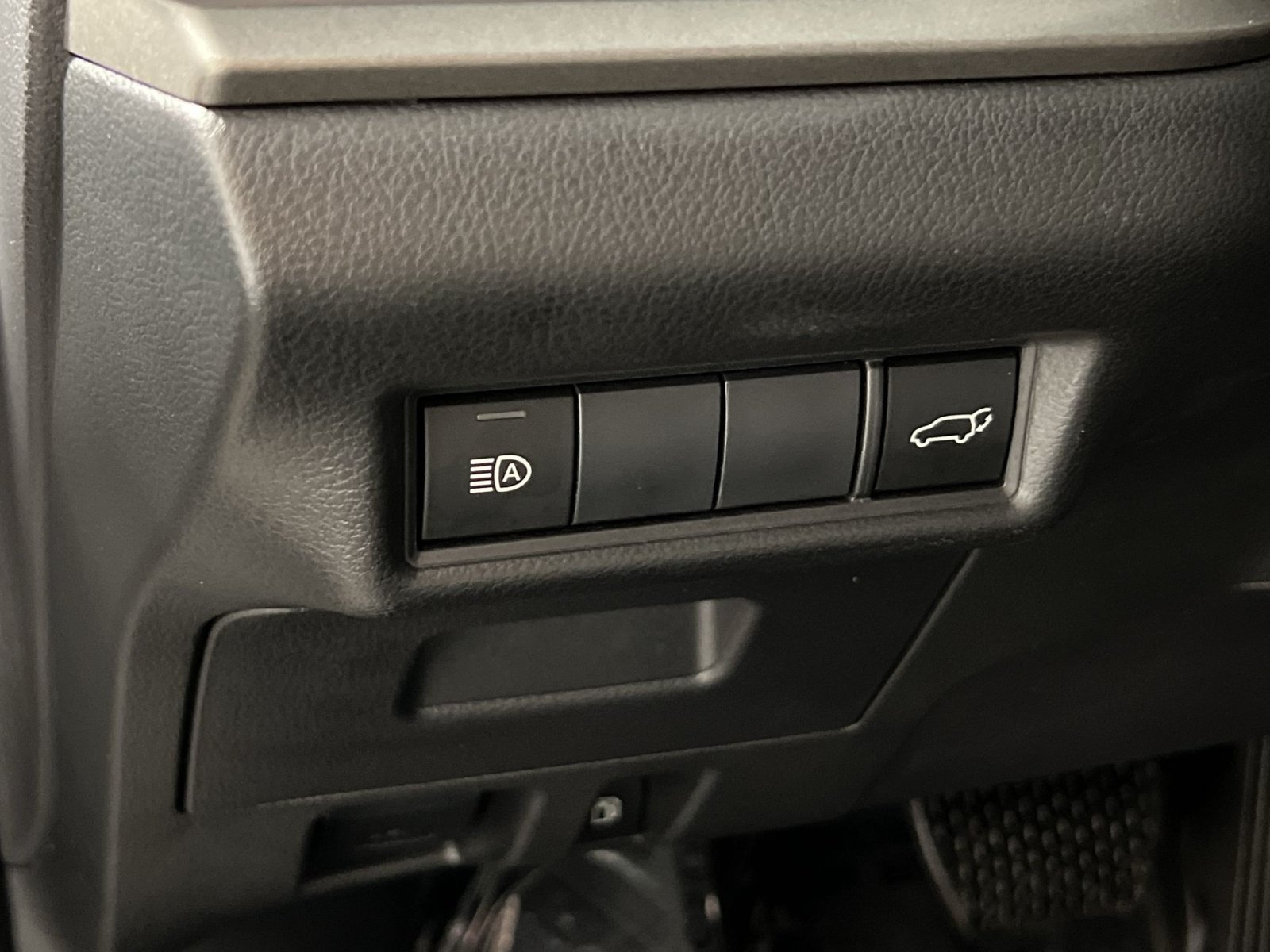 Used 2025 Toyota Grand Highlander AWD image 32