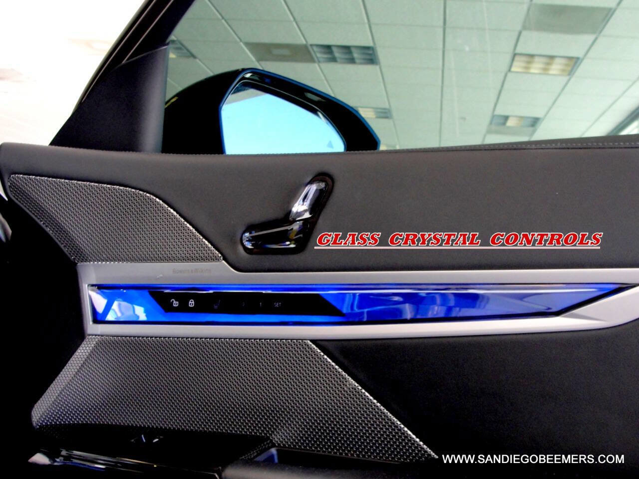 Used 2023 BMW 740i 740i M SPORT PRO+HUD+SWAROVSKI w/ Parking Assistance Package image 13