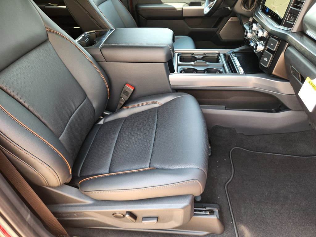 New 2026 Ford F250 Lariat image 10