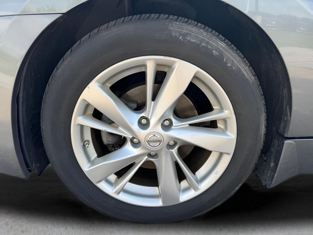Used 2014 Nissan Altima 2.5 SV w/ Convenience Package FWD image 33