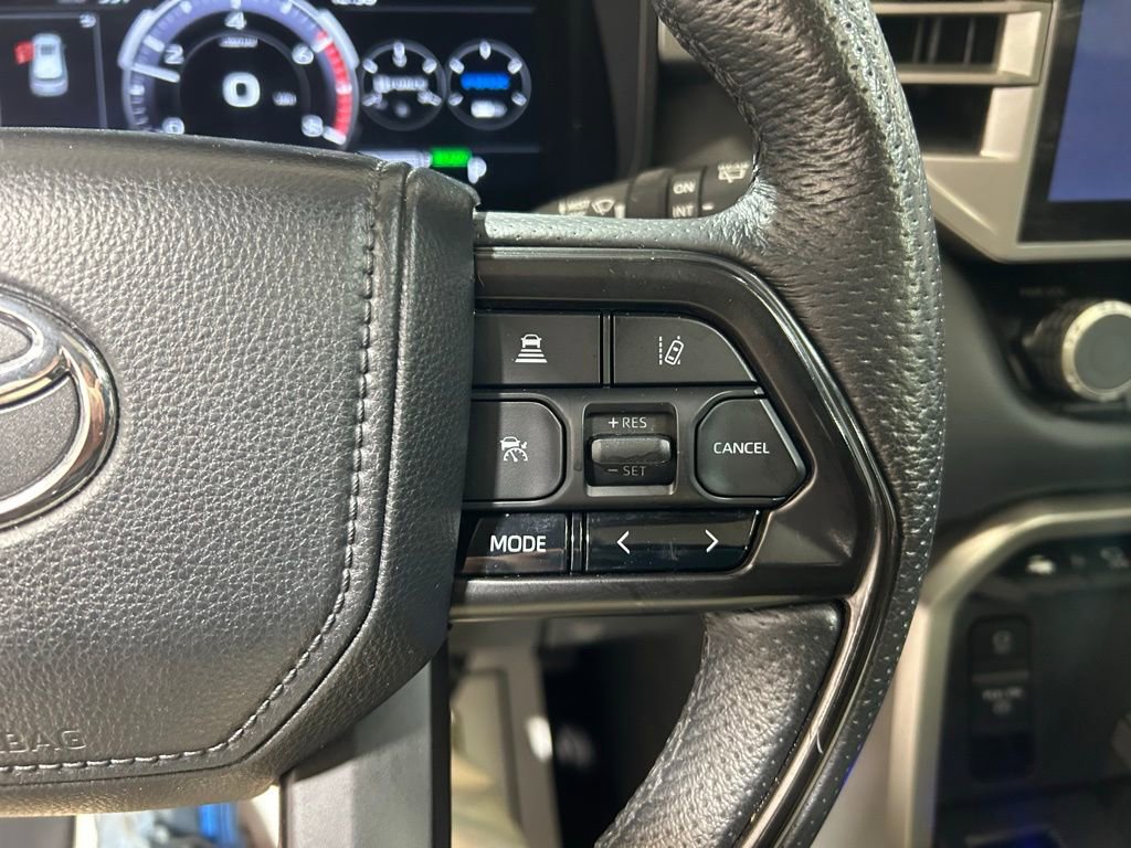 Used 2023 Toyota Sequoia Limited image 30