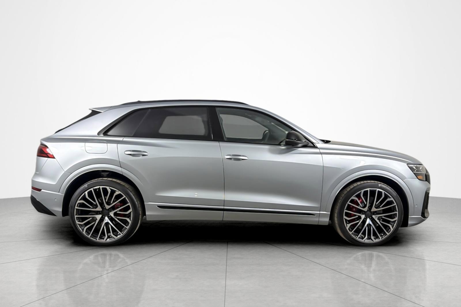 New 2026 Audi SQ8 Prestige AWD/4WD image 7