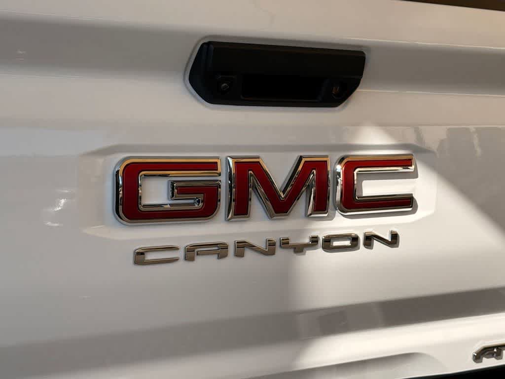 Used 2025 GMC Canyon AT4 w/ AT4X AEV Edition AWD/4WD image 6