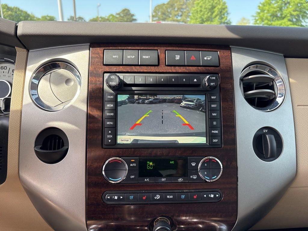 Used 2014 Ford Expedition XLT w/ Equipment Group 202A image 14
