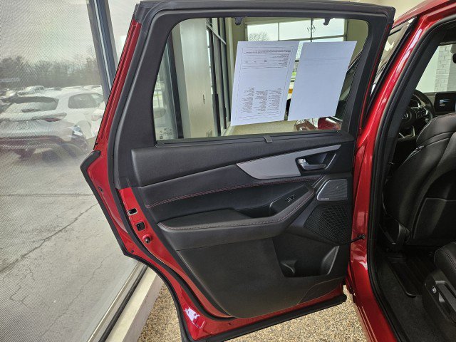 Used 2025 Acura MDX A-Spec image 18