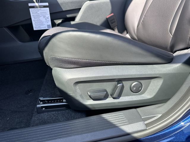 New 2026 Nissan Rogue SV w/ SV Premium Package image 28