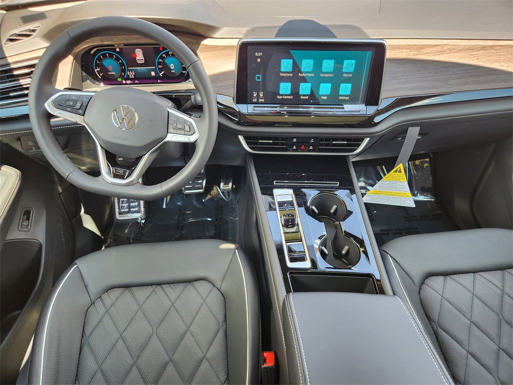 New 2025 Volkswagen Atlas SEL Premium R-Line image 2