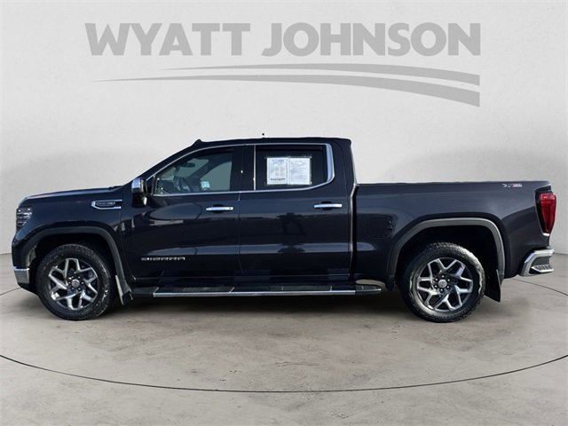 Used 2023 GMC Sierra 1500 SLT w/ SLT Convenience Package image 2